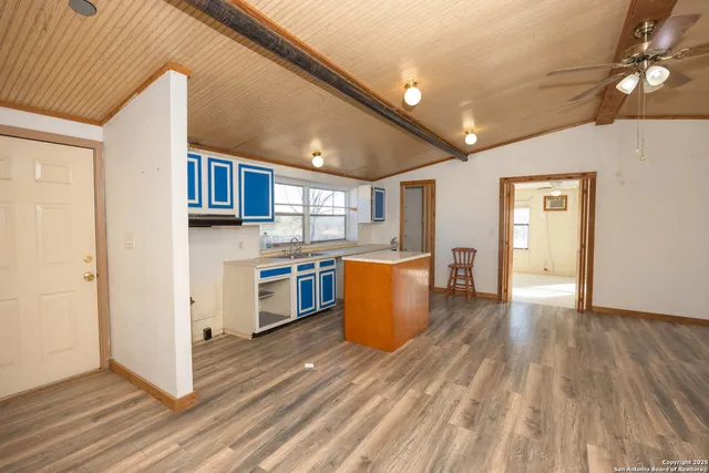 $169,000 | 486 County Road 429, Uvalde, TX 78801