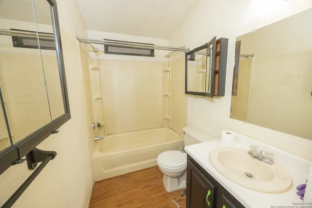 $169,000 | 486 County Road 429, Uvalde, TX 78801