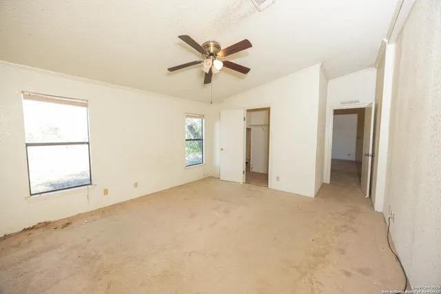 $169,000 | 486 County Road 429, Uvalde, TX 78801