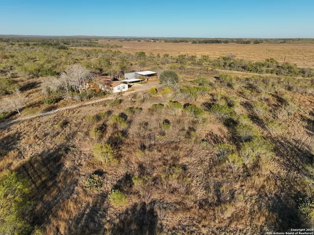 $169,000 | 486 County Road 429, Uvalde, TX 78801