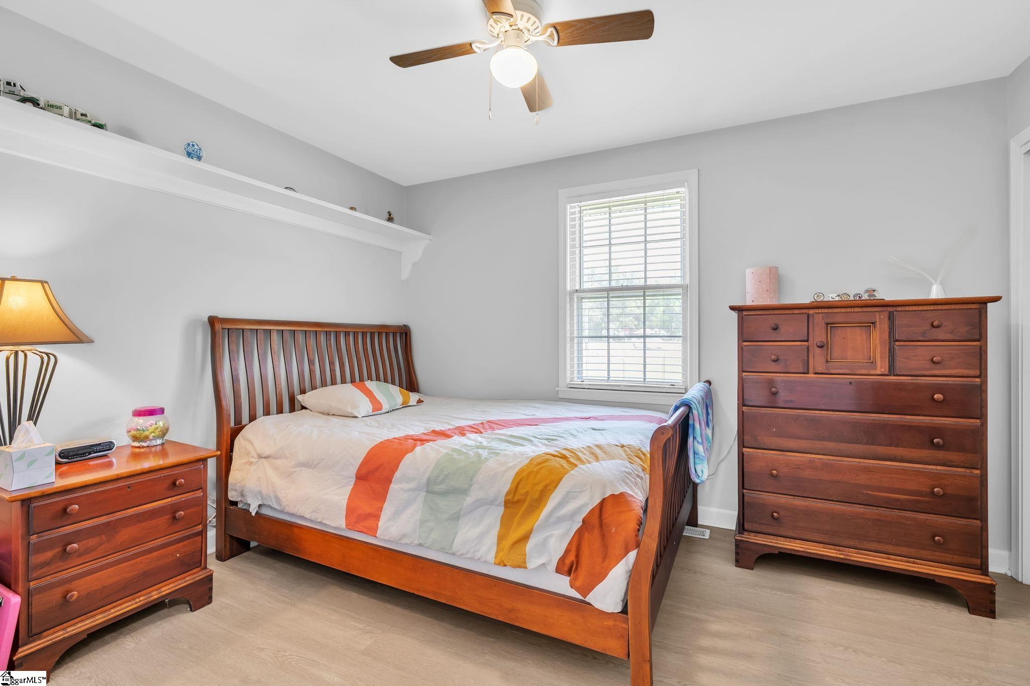 101 Colonial Lane Simpsonville, SC 29681 - Photo 25 of 43