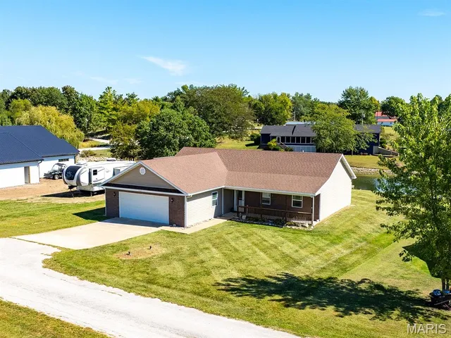 $270,000 | 11167 Hulse Drive, Hannibal, MO 63401