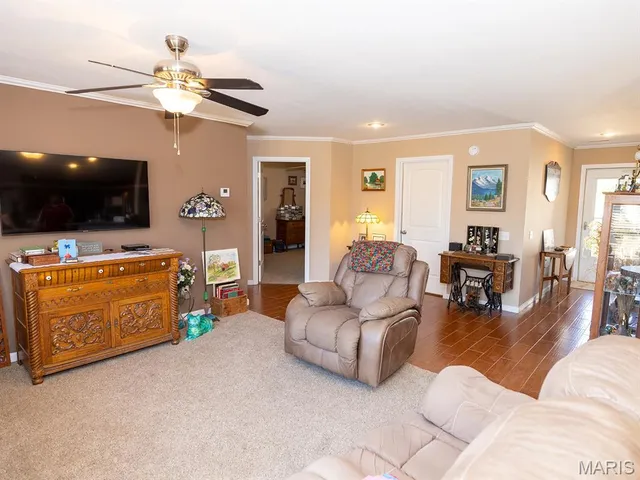 $270,000 | 11167 Hulse Drive, Hannibal, MO 63401