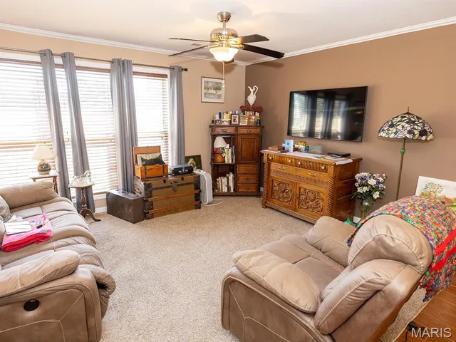 $270,000 | 11167 Hulse Drive, Hannibal, MO 63401