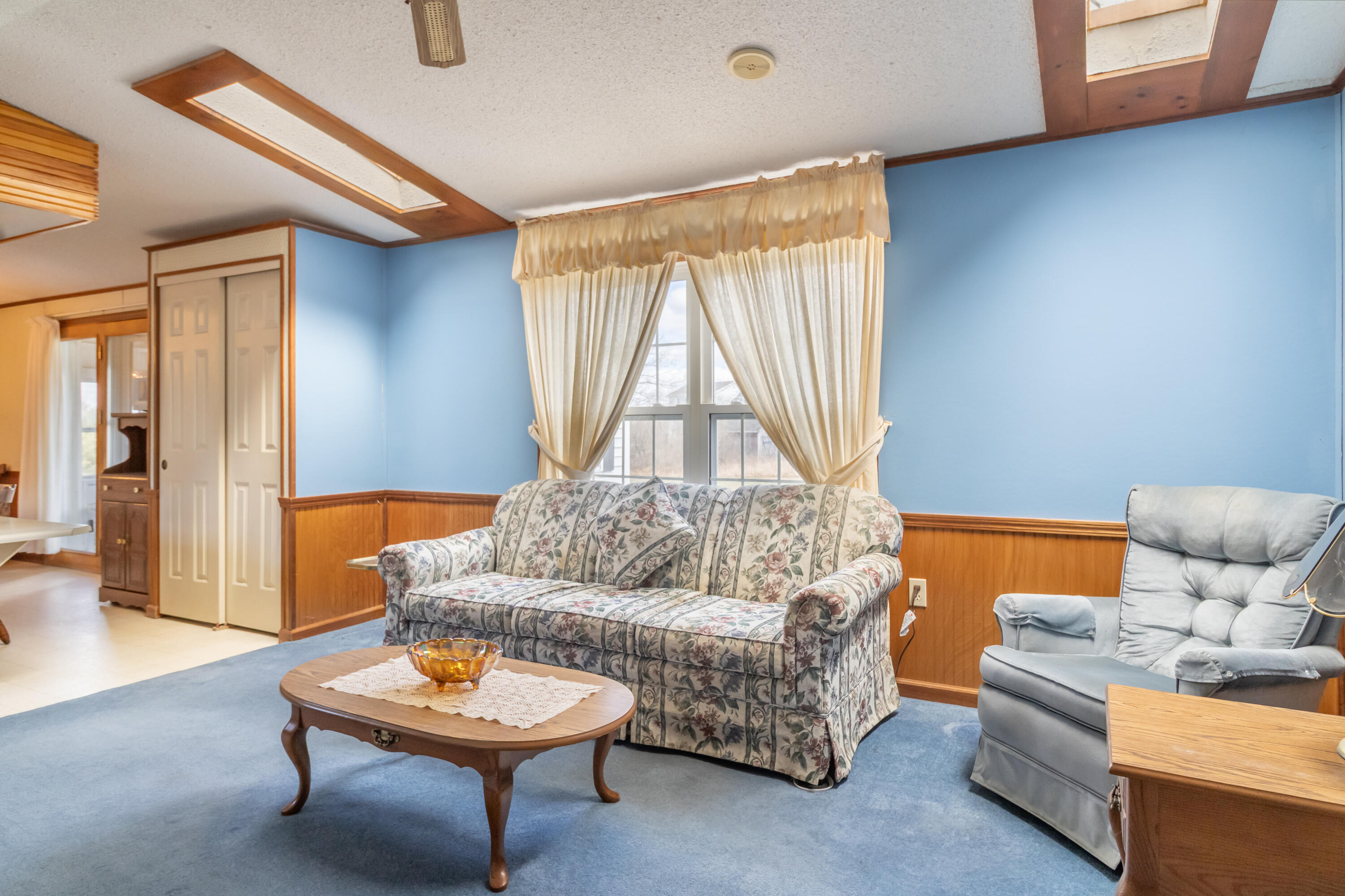 881 Toddy Pond Road Surry, ME 04684 - Photo 58 of 76 59-DG Toddy Pond Road 42325 Interiors-22