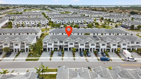 $2,650 | 2662 Southeast 10th Street, Unit 2662, Homestead, FL 33035