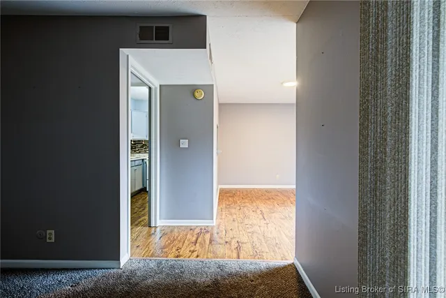 $159,900 | 3 Lakeshore Drive, Clarksville, IN 47129