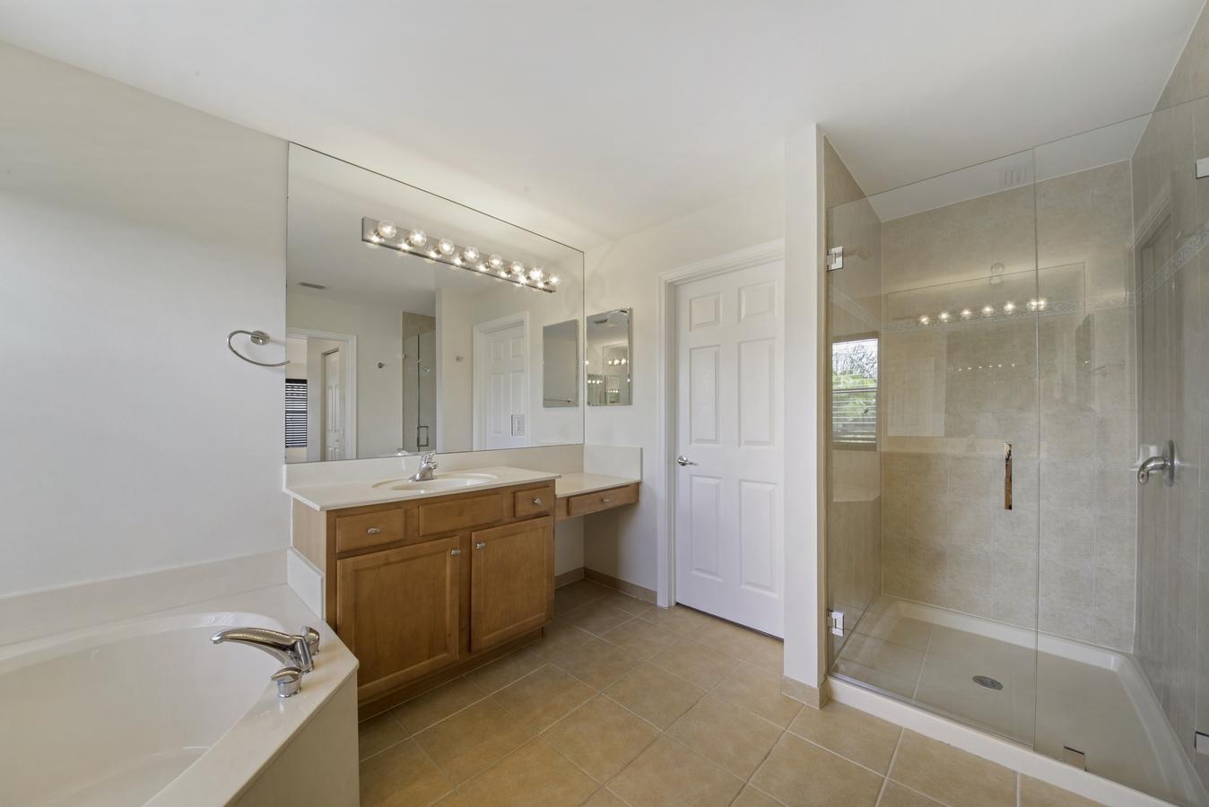 8895 Chestnut Ridge Way Boynton Beach, FL 33473 - Photo 16 of 49 Walk-in Shower