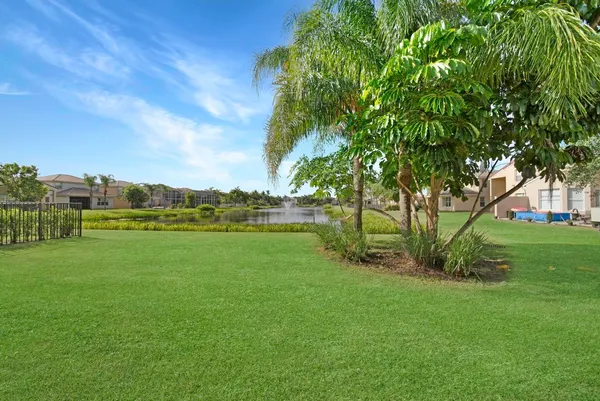 $4,500 | 8895 Chestnut Ridge Way, Boynton Beach, FL 33473