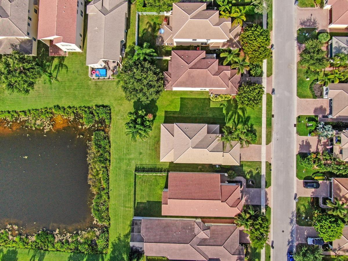 8895 Chestnut Ridge Way Boynton Beach, FL 33473 - Photo 26 of 49 Aerial
