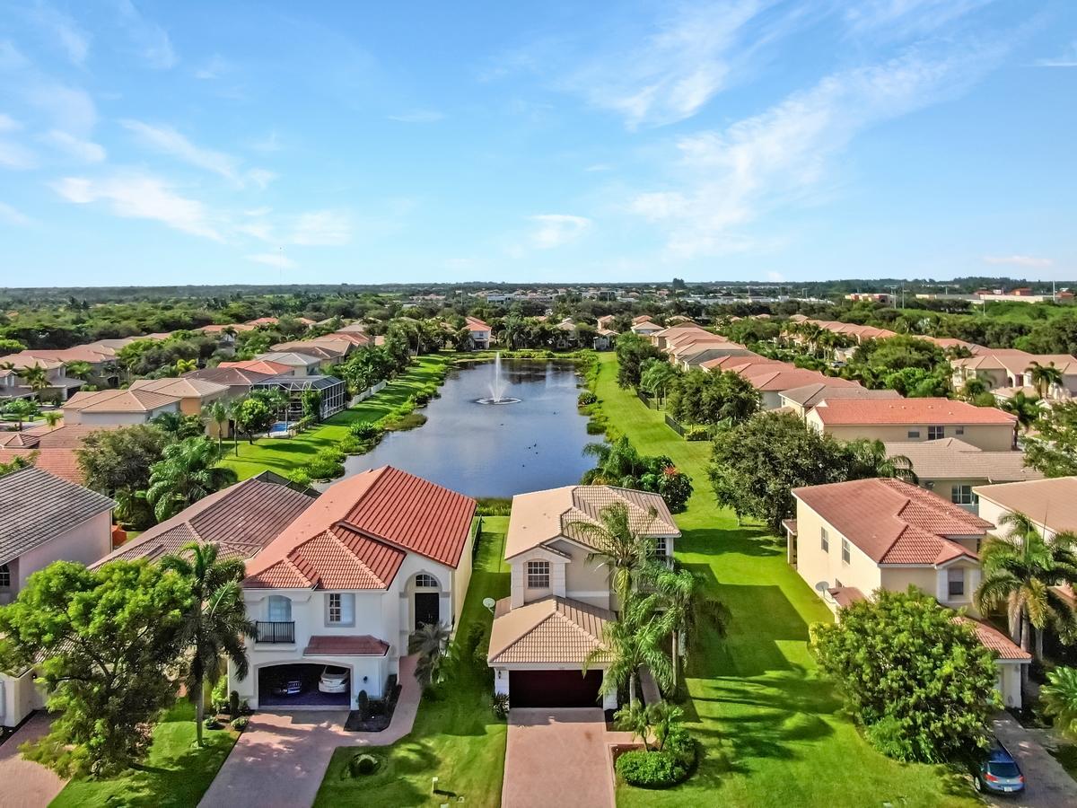 8895 Chestnut Ridge Way Boynton Beach, FL 33473 - Photo 27 of 49 Aerial