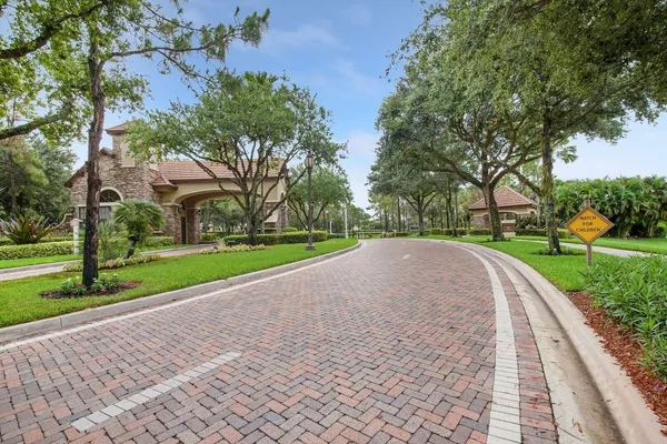 $4,500 | 8895 Chestnut Ridge Way, Boynton Beach, FL 33473