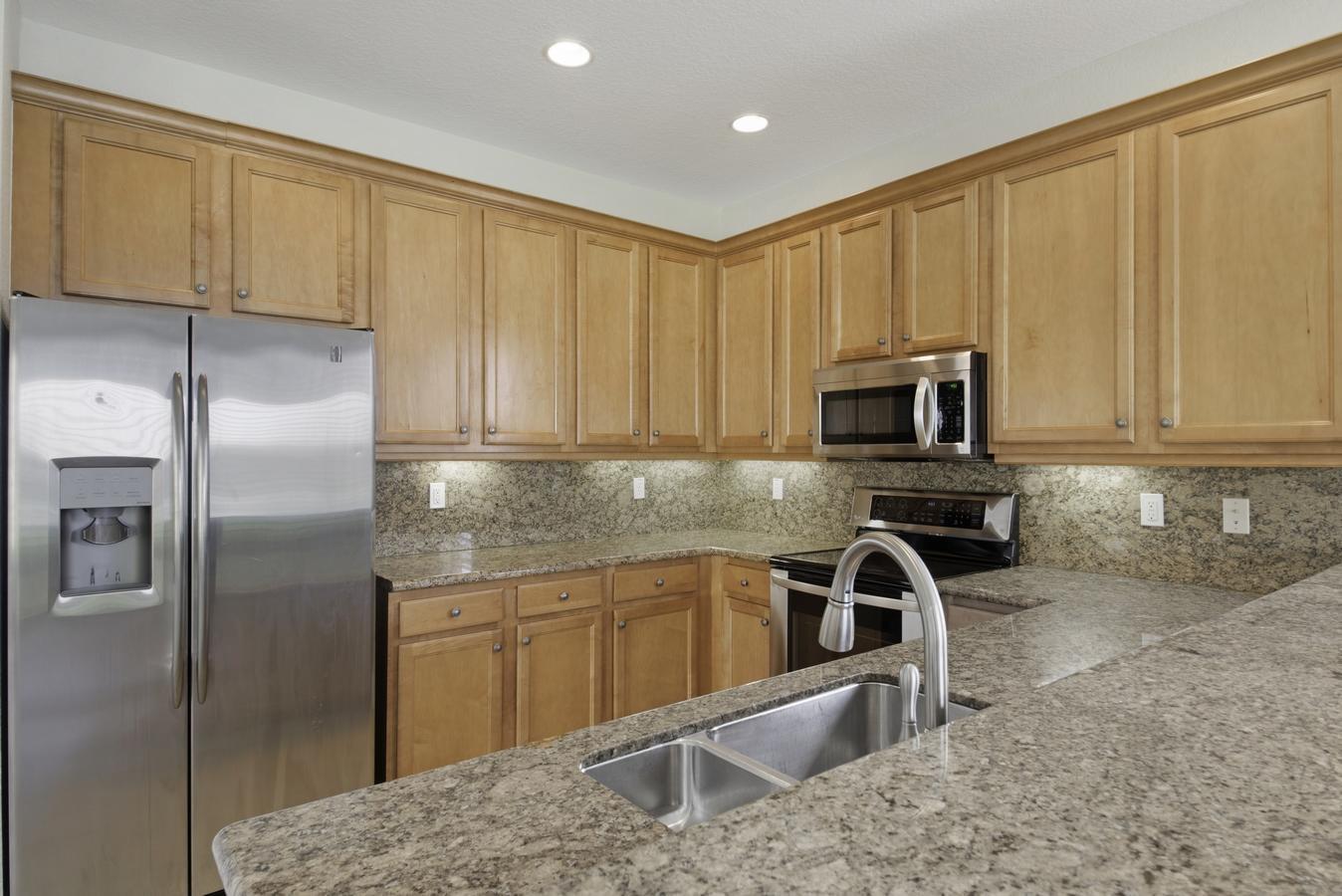 8895 Chestnut Ridge Way Boynton Beach, FL 33473 - Photo 7 of 49 Stainless Steel Applainces
