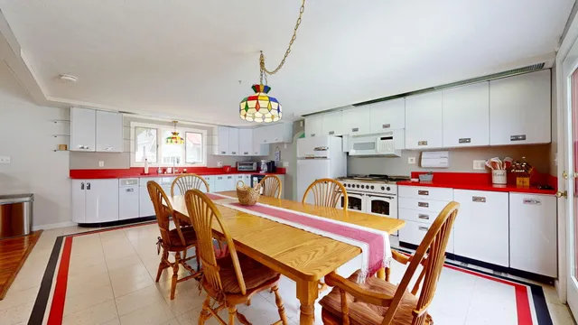 $875,000 | 69 Scott Drive, Monmouth, ME 04259