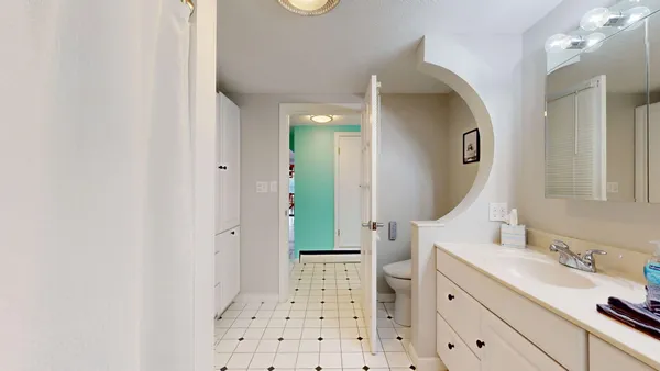 $989,000 | 69 Scott Drive, Monmouth, ME 04259