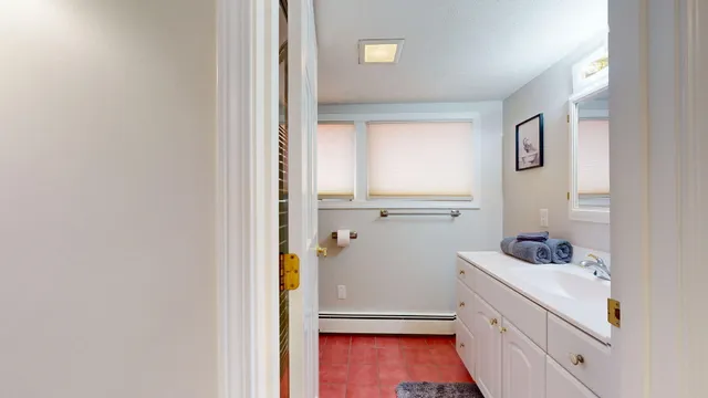 $875,000 | 69 Scott Drive, Monmouth, ME 04259