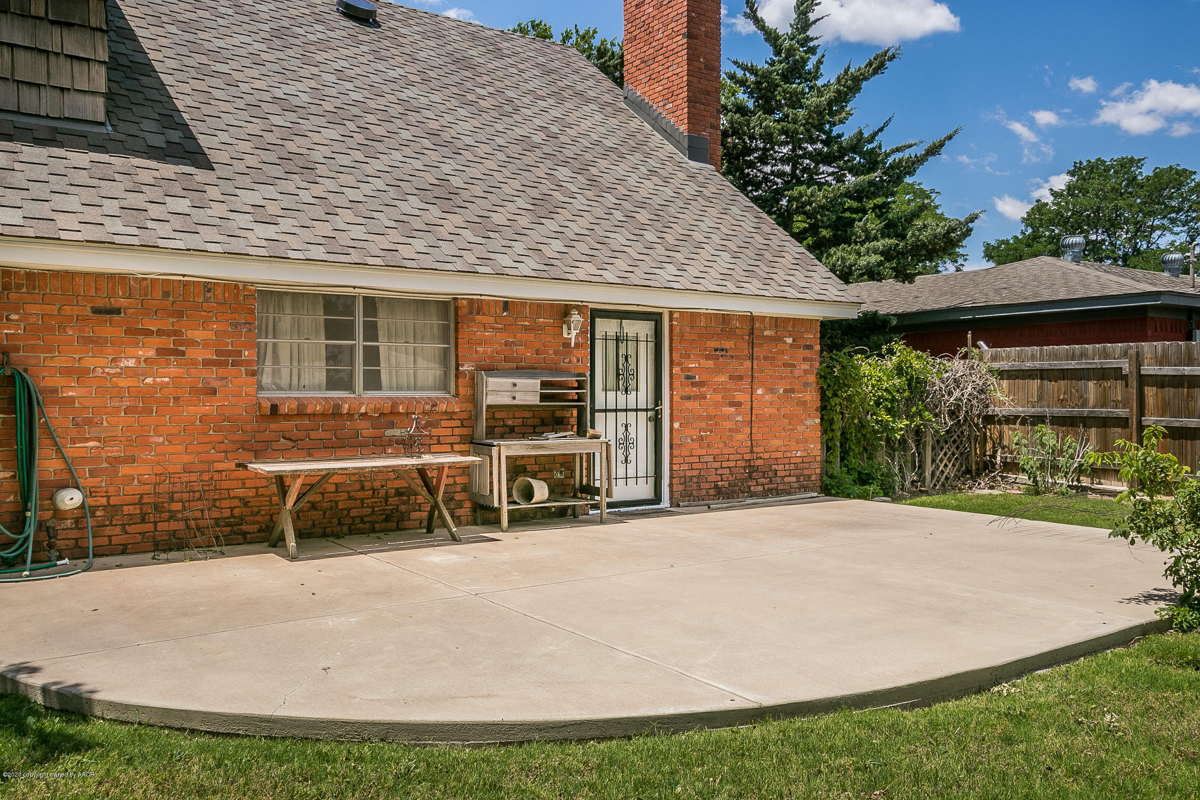 2822 Lloyd Drive Amarillo, TX 79110 - Photo 22 of 24 Back Patio