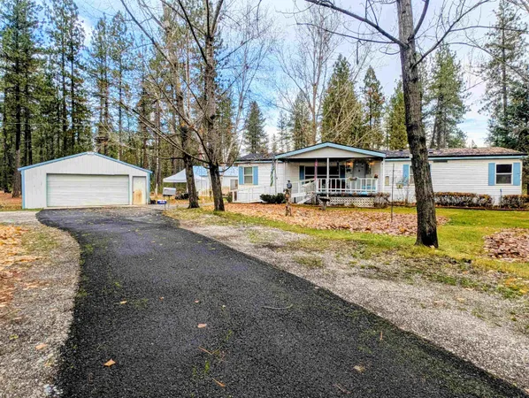 $439,000 | 4040 Lyon And Moss Road, Loon Lake, WA 99148