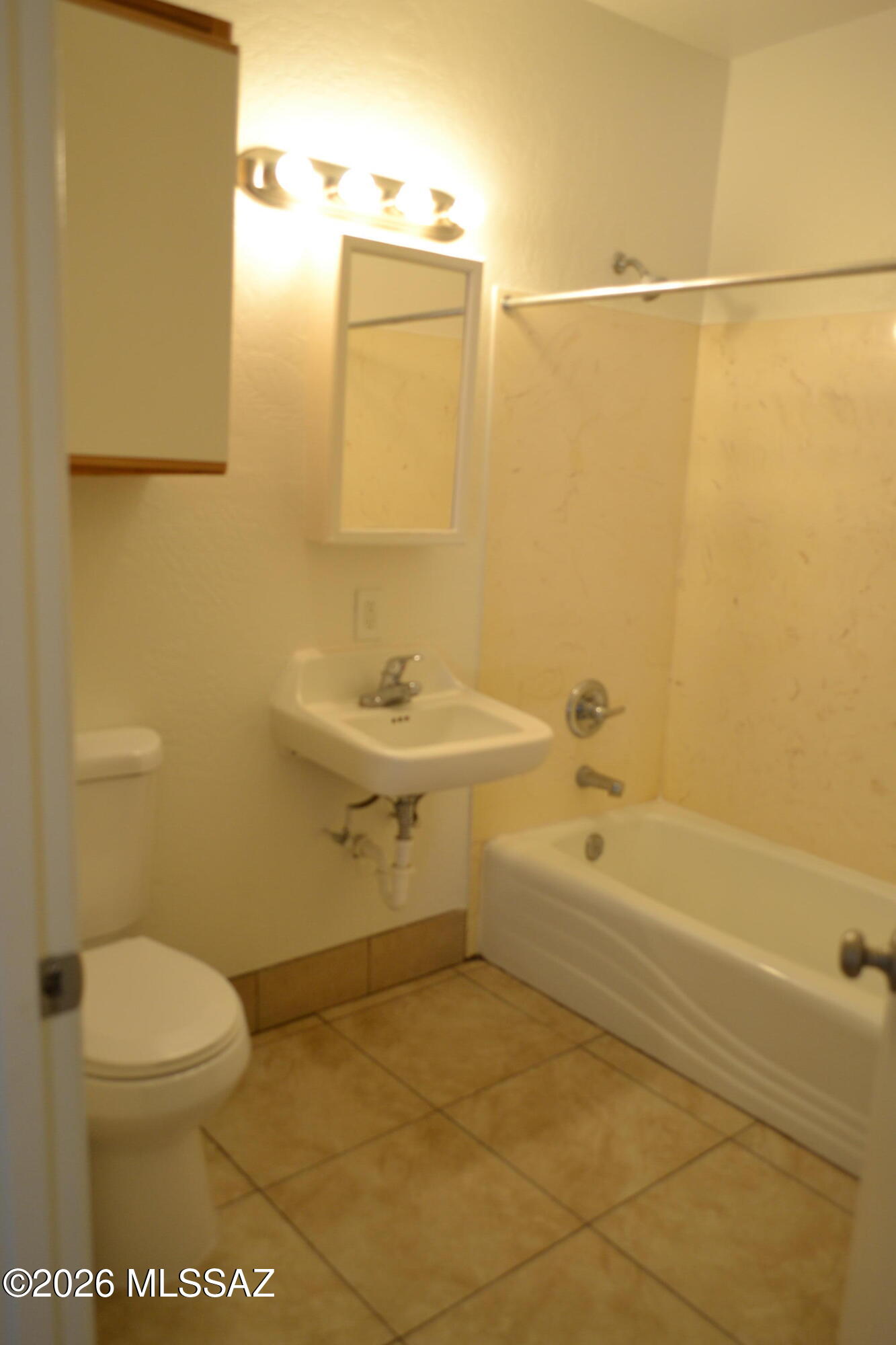 137 West Macarthur Street, Unit B2 Tucson, AZ 85714 - Photo 10 of 15 DSC_0600