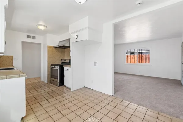 $429,000 | 4584 East Tulare Avenue, Fresno, CA 93702