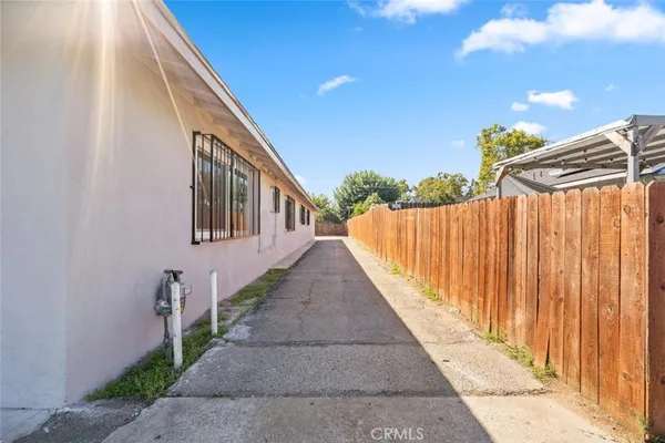 $429,000 | 4584 East Tulare Avenue, Fresno, CA 93702