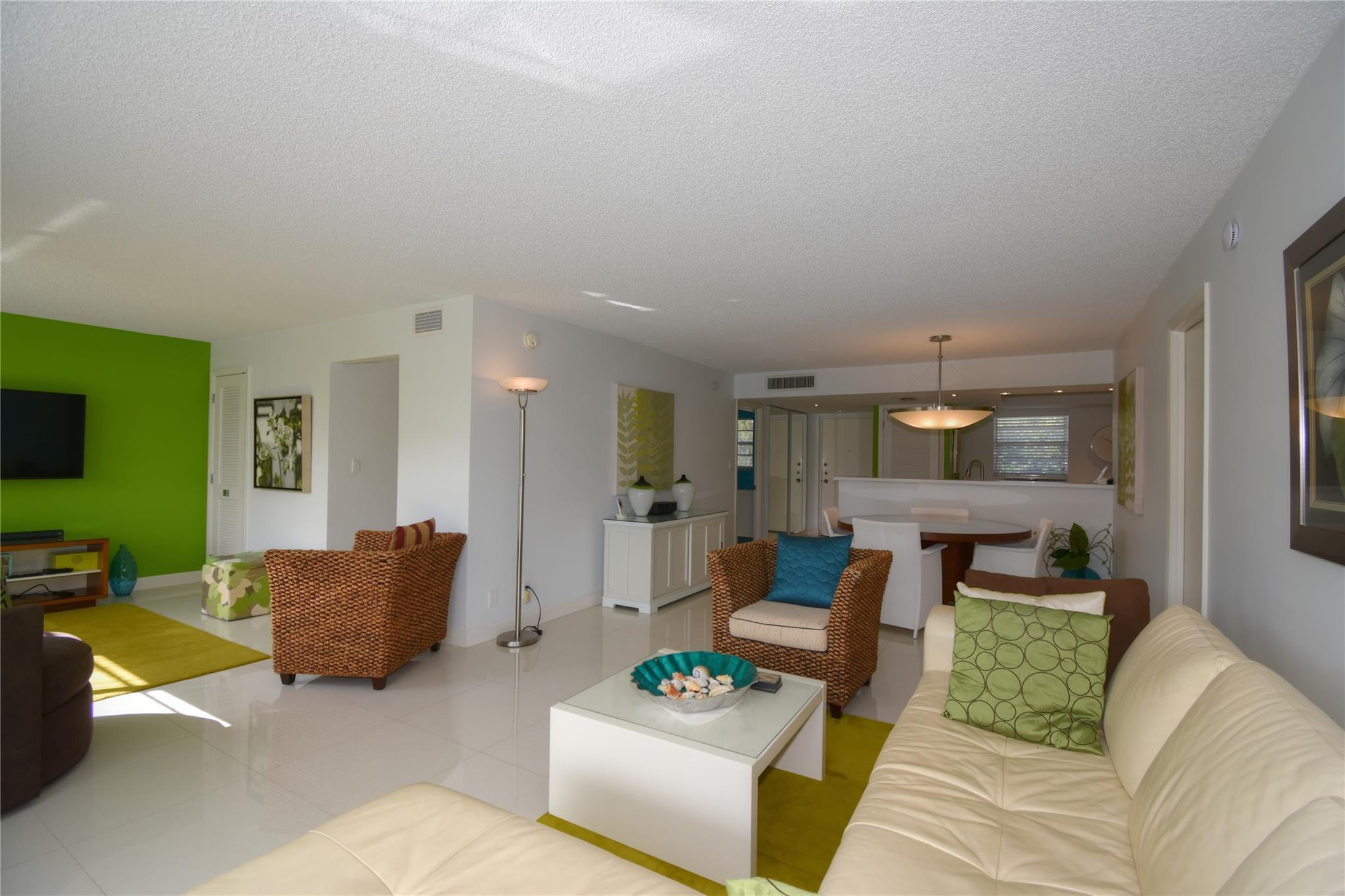 6100 Northwest 2nd Avenue, Unit 323 Boca Raton, FL 33487 - Photo 13 of 28 Photo 13