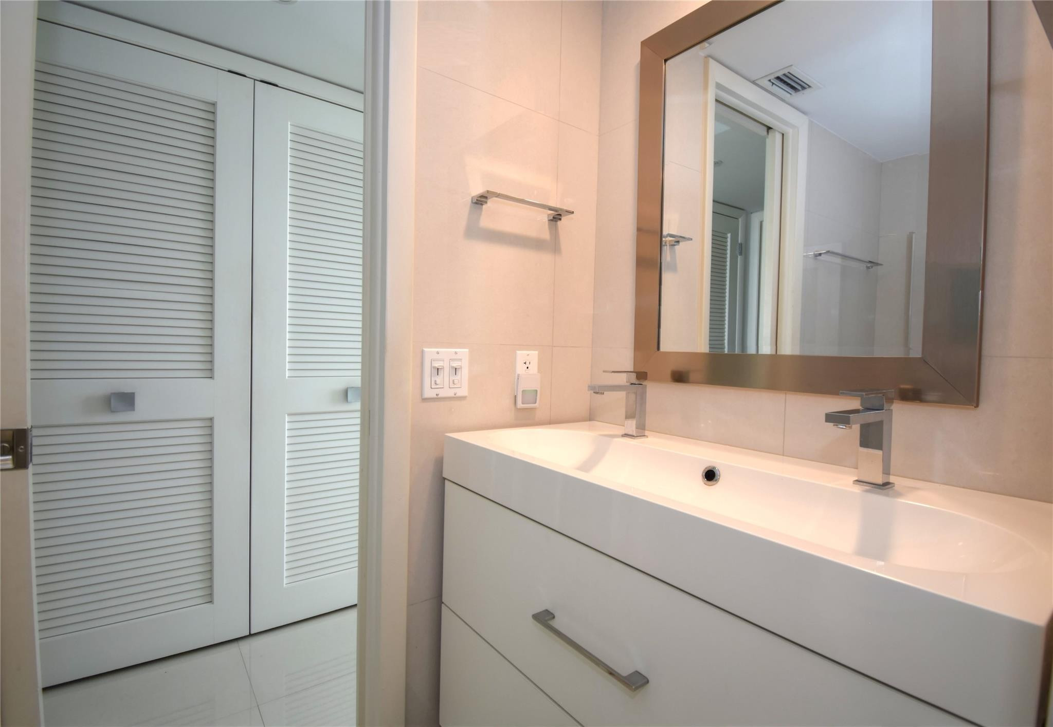 6100 Northwest 2nd Avenue, Unit 323 Boca Raton, FL 33487 - Photo 24 of 28 Photo 24