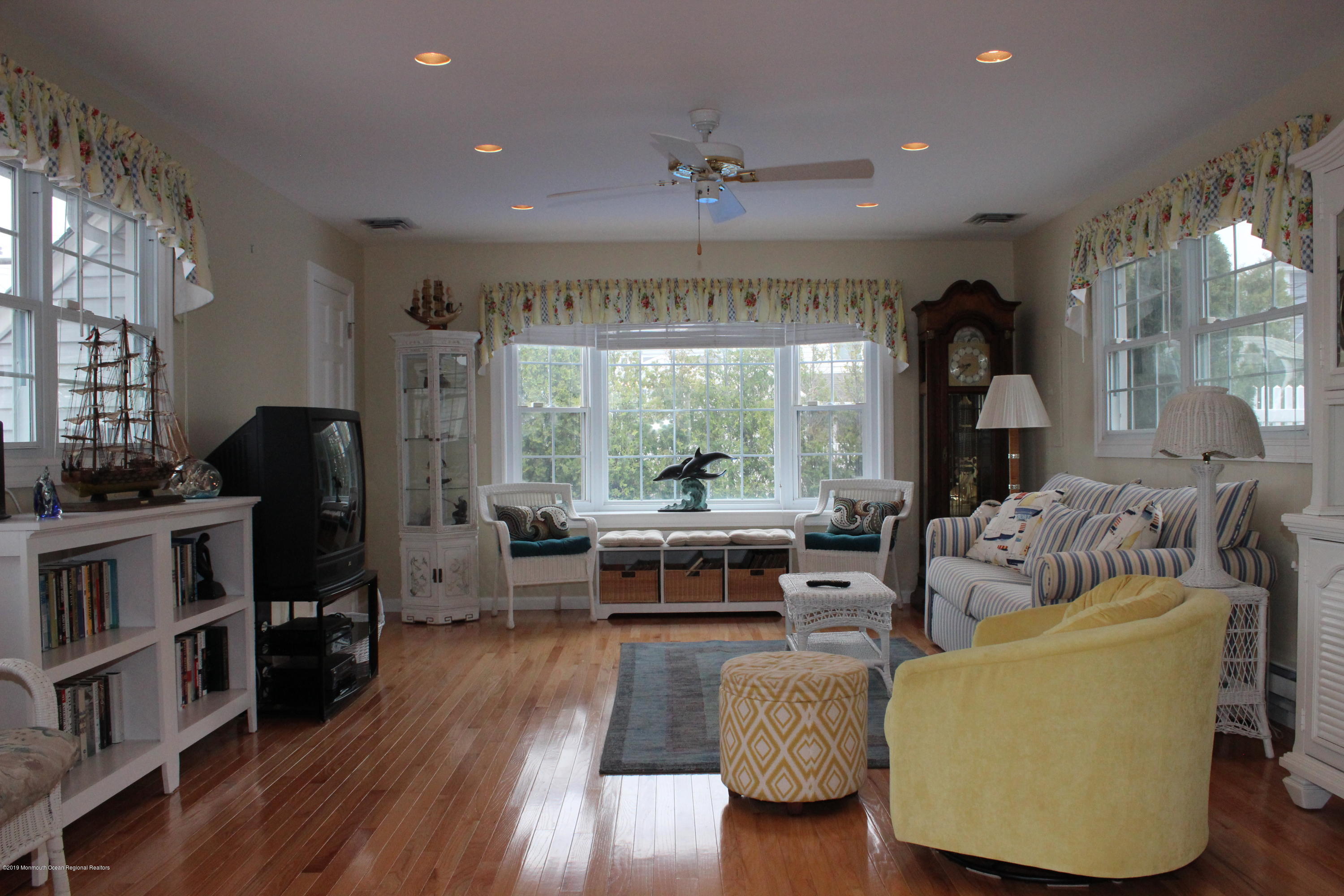 232 Helm Road Mantoloking, NJ 08738 - Photo 9 of 18 IMG_0346