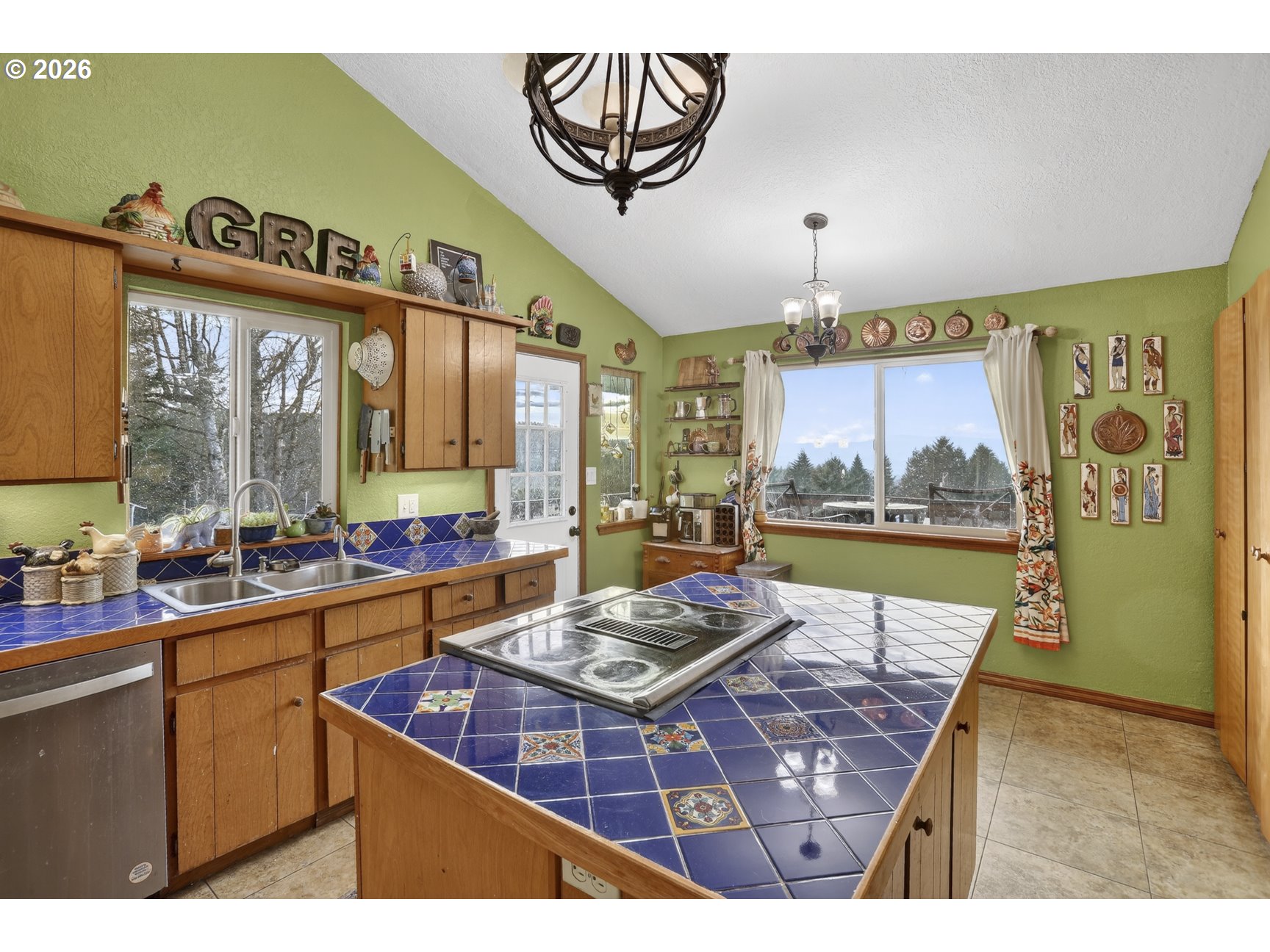 79372 Stewart Creek Road Clatskanie, OR 97016 - Photo 14 of 40 a room with lots of furniture and windows