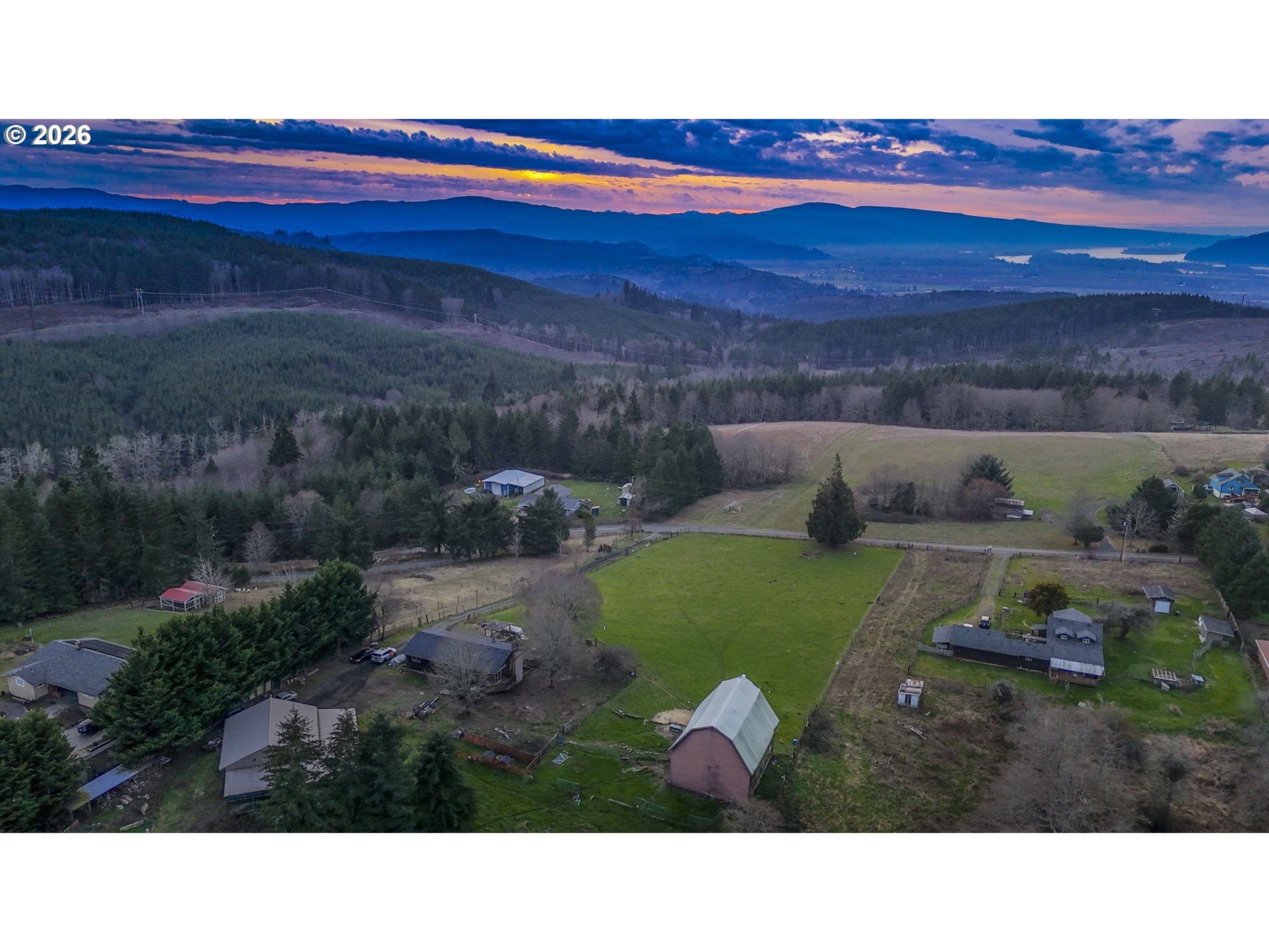 79372 Stewart Creek Road Clatskanie, OR 97016 - Photo 39 of 40 a black and white photo of a room