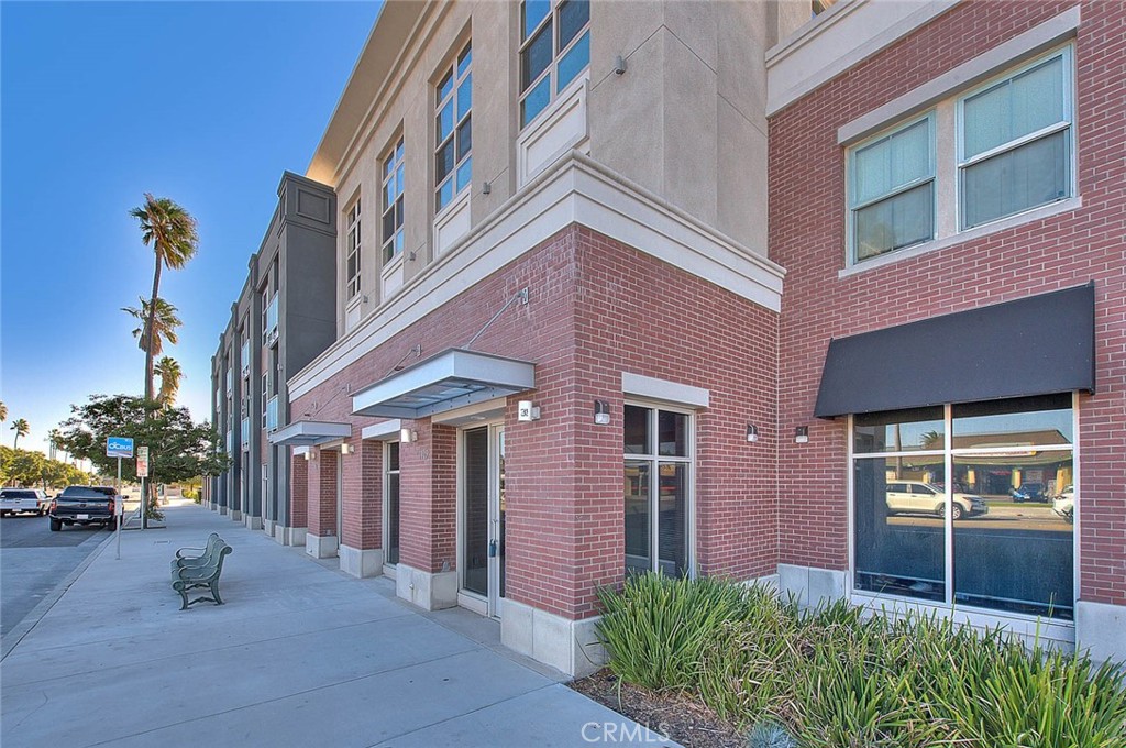 801 South Anaheim Blvd Unit 105  