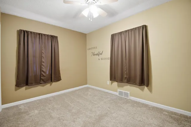 $184,000 | 1918 7th Avenue Northeast, Austin, MN 55912