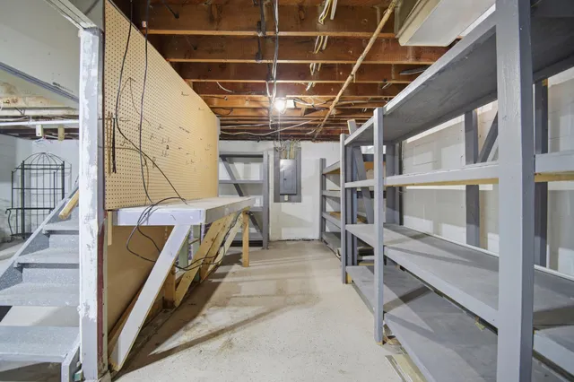 $184,000 | 1918 7th Avenue Northeast, Austin, MN 55912