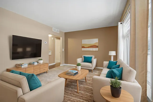 $184,000 | 1918 7th Avenue Northeast, Austin, MN 55912