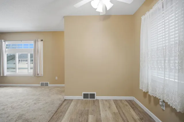 $184,000 | 1918 7th Avenue Northeast, Austin, MN 55912