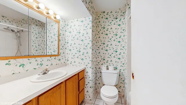 $438,000 | 918 Park Drive, Melrose Park, IL 60160