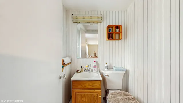 $438,000 | 918 Park Drive, Melrose Park, IL 60160