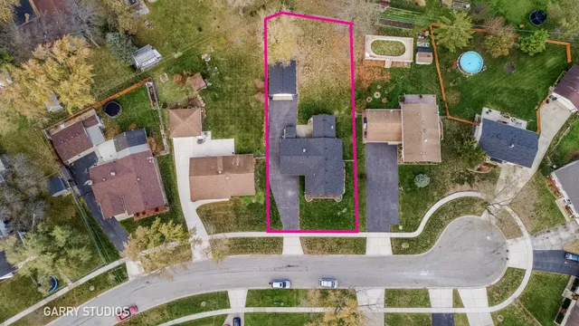 $439,896 | 730 Ashley Court, Hoffman Estates, IL 60169