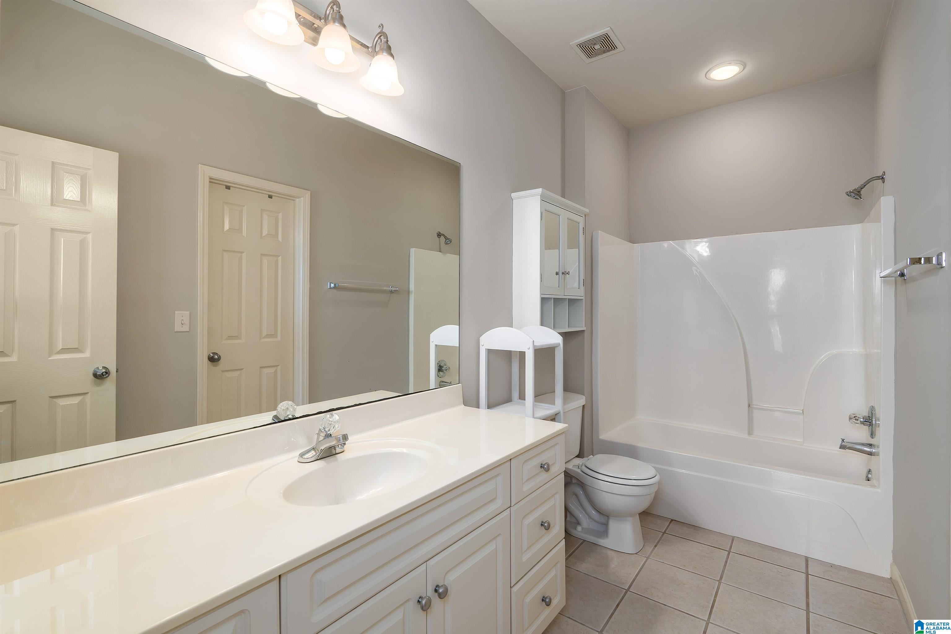 2021 Spaulding Place Moody, AL 35004 - Photo 16 of 26
