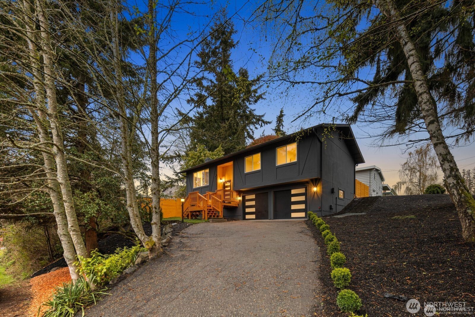 7211 182nd Street Southwest Edmonds, WA 98026 - Photo 2 of 40
