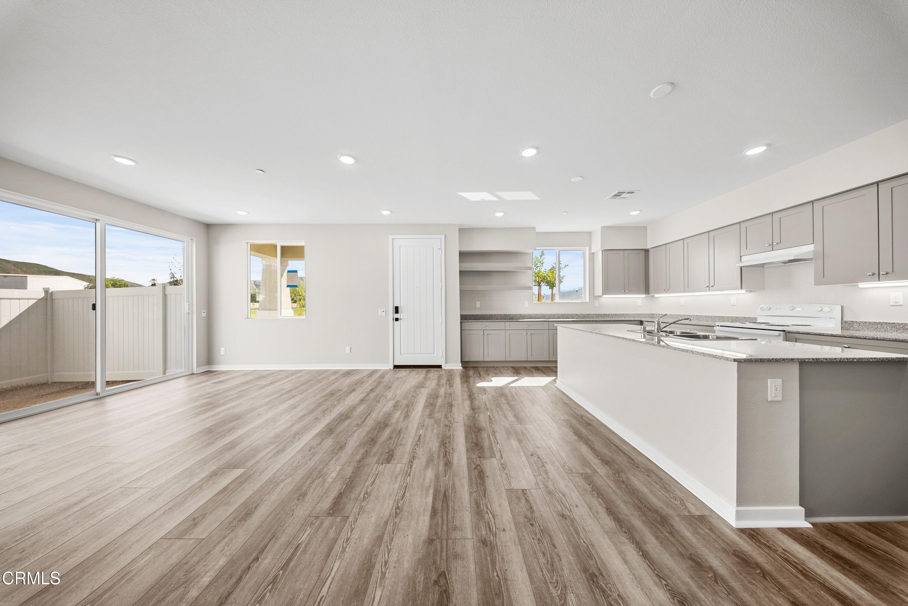 335 Grapefruit Lane Piru, CA 93040 - Photo 11 of 30 SYoZNWJQ