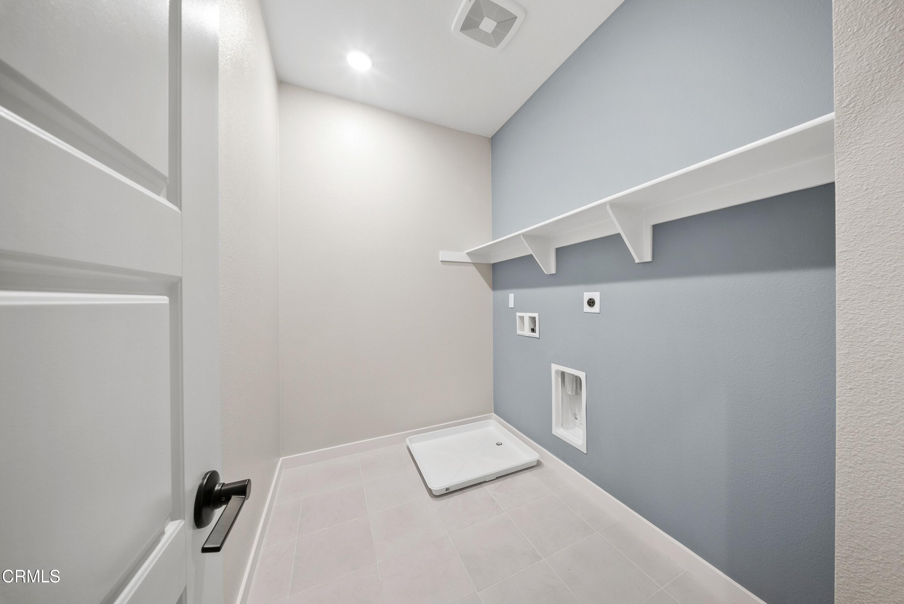 335 Grapefruit Lane Piru, CA 93040 - Photo 14 of 30 c6yRp2Xg