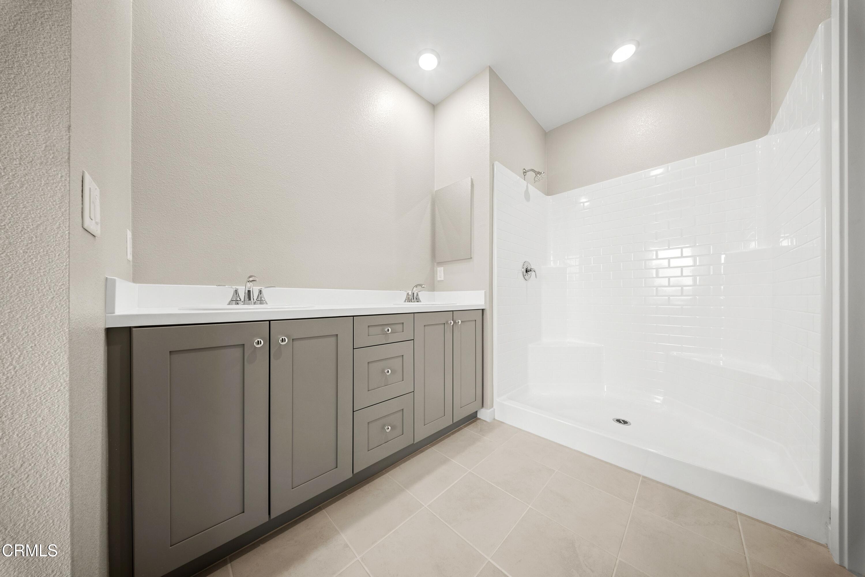 335 Grapefruit Lane Piru, CA 93040 - Photo 17 of 30 FdORjKJg