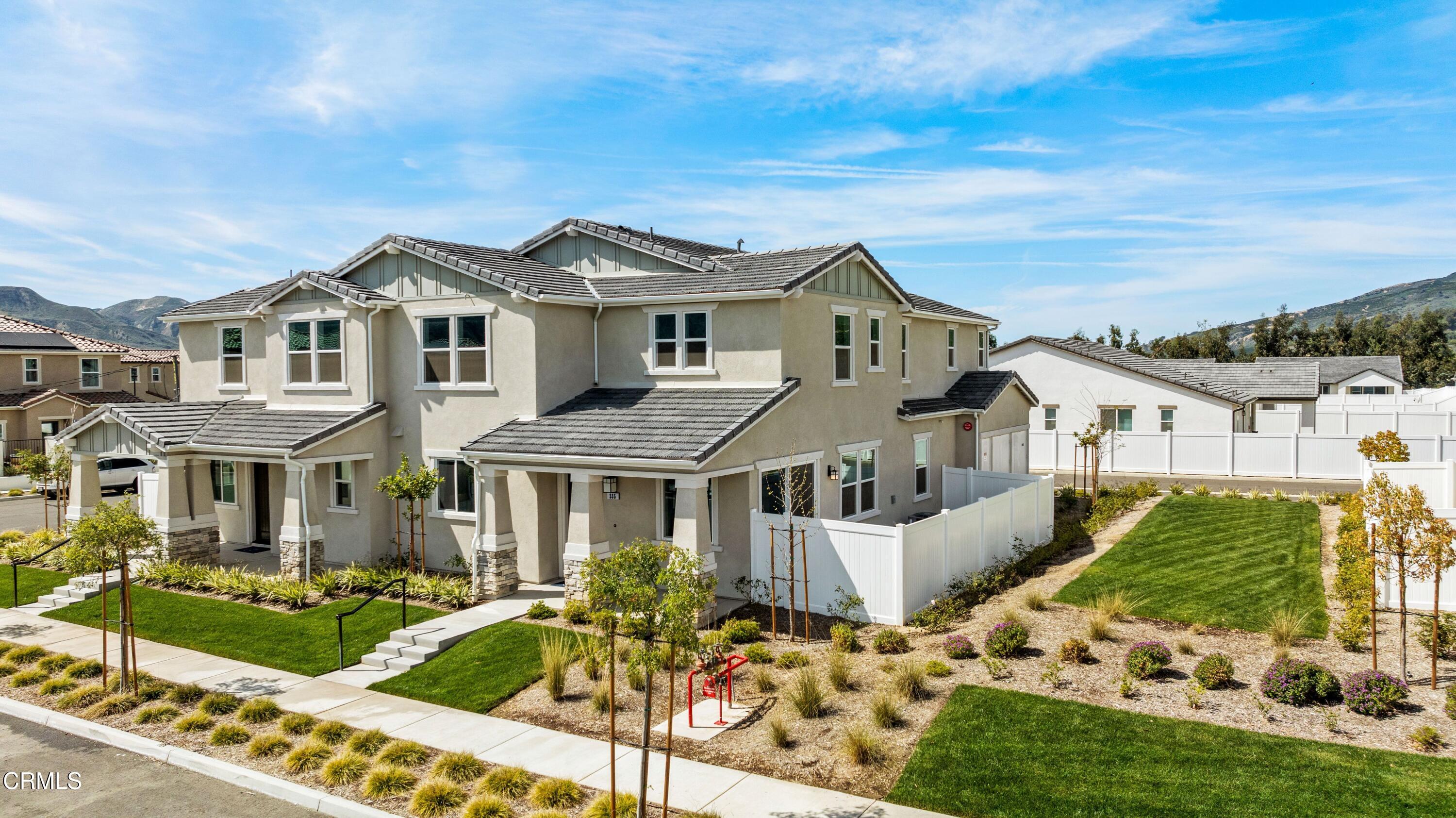 335 Grapefruit Lane Piru, CA 93040 - Photo 2 of 30 1-4PBsDg