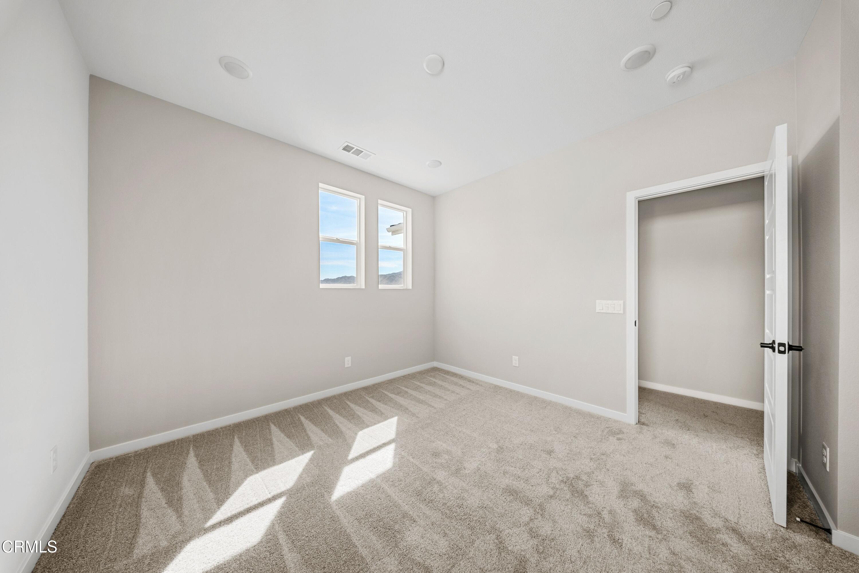 335 Grapefruit Lane Piru, CA 93040 - Photo 26 of 30 NjzJfC6A