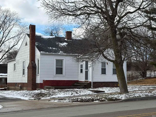 $154,000 | 352 North Broadway Street, Peru, IN 46970
