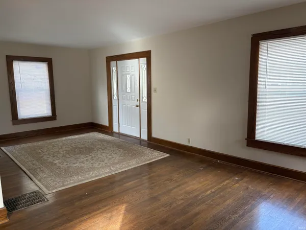 $149,900 | 352 North Broadway Street, Peru, IN 46970