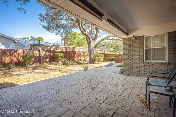 $399,900 | 424 Alicia Drive, Biloxi, MS 39531
