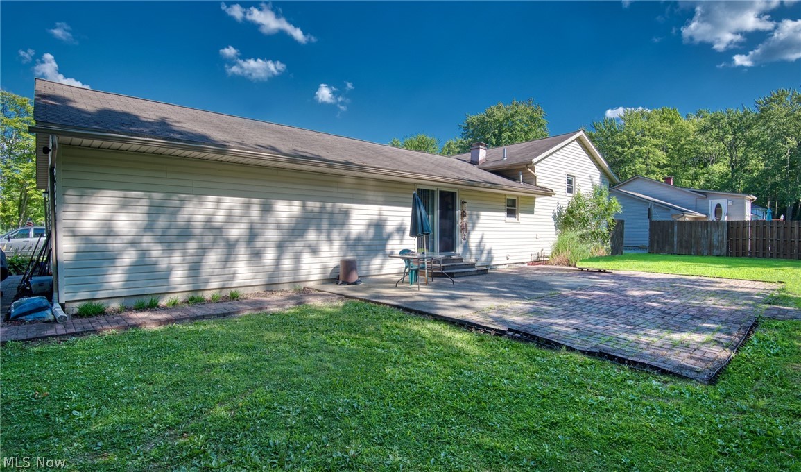 5461 Ridge Road Cortland, OH 44410 - Photo 7 of 29 Gallery Image 7