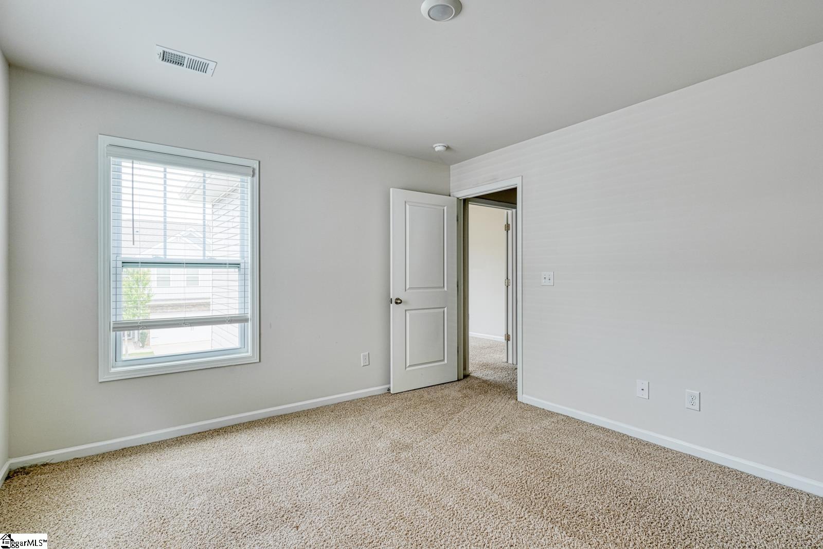 571 Yellow Fox Road Greer, SC 29650 - Photo 32 of 39